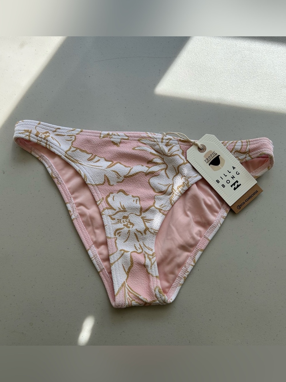 Billabong Tropics Call Tropic Bikini Bottom M Pink Floral Textured Lined